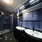 Boutique Cosmopolis 1 Bed and breakfast Bibinje