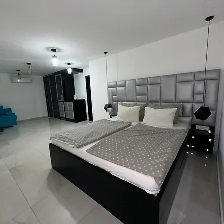 Boutique Cosmopolis 1 4*