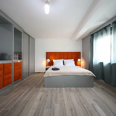 Boutique Cosmopolis 1 Bed & Breakfast Bibinje