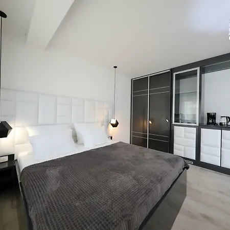 Boutique Cosmopolis 1 Bed & Breakfast