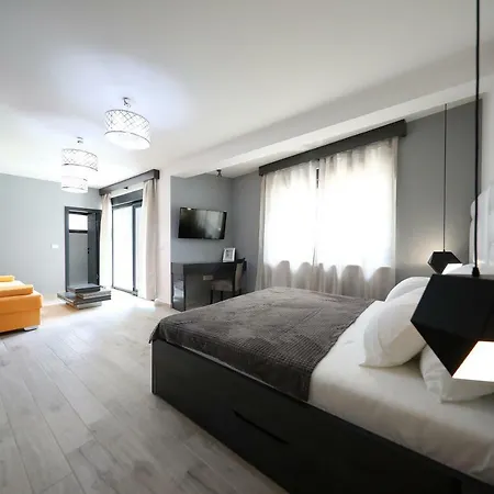 Boutique Cosmopolis 1 Bed & Breakfast Bibinje