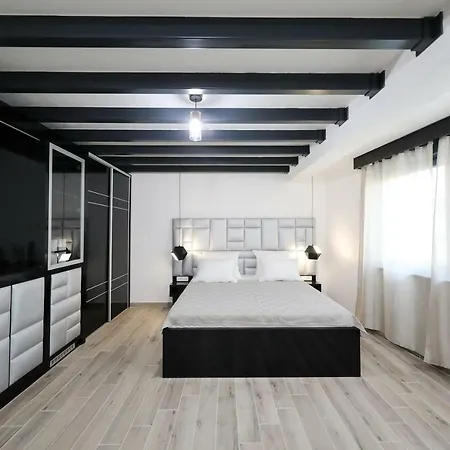 Boutique Cosmopolis 1 Bed & Breakfast Bibinje