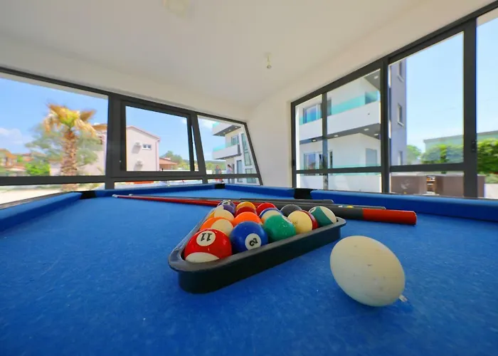 Boutique Cosmopolis 1