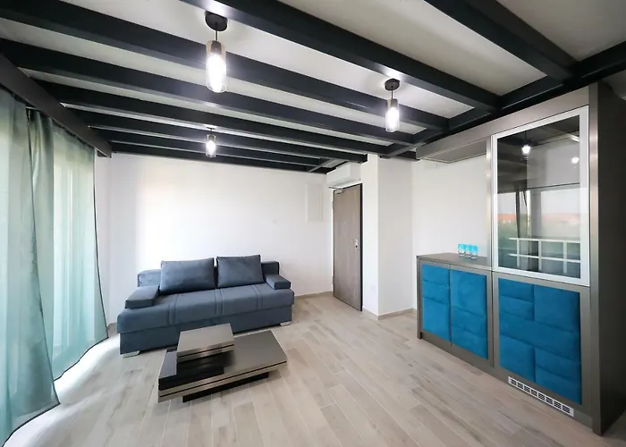 Boutique Cosmopolis 1 4*