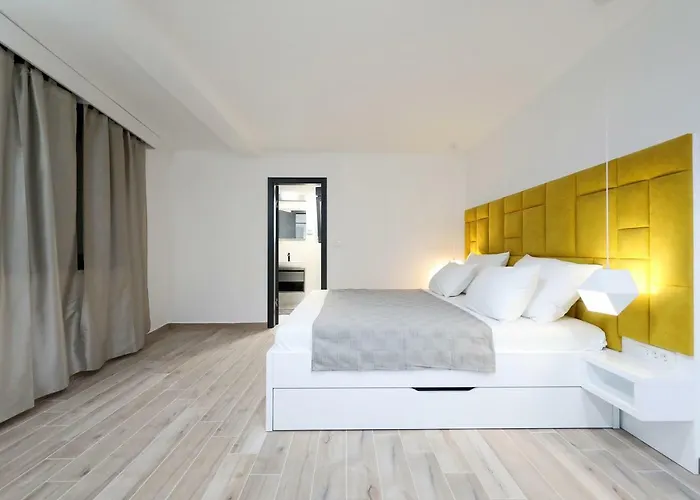 Boutique Cosmopolis 1 4*