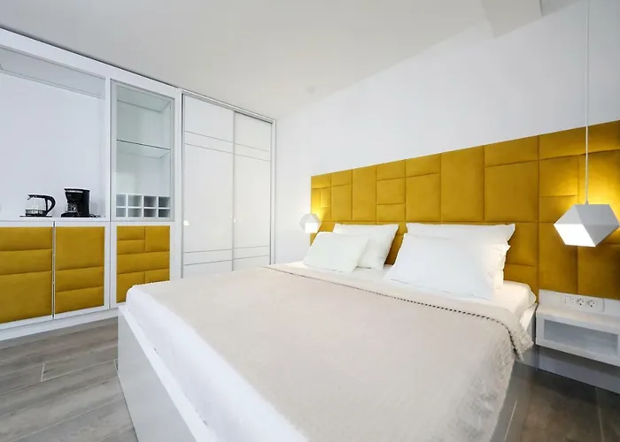 Boutique Cosmopolis 1 4* Bibinje