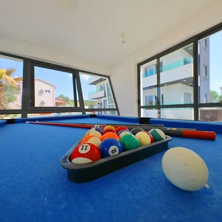 Boutique Cosmopolis 1