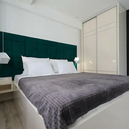 Boutique Cosmopolis 1 Alojamento de Acomodação e Pequeno-almoço Bibinje