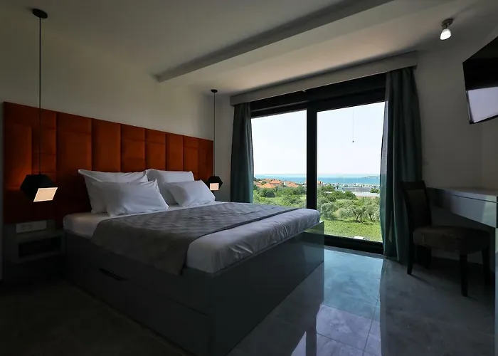 Boutique Cosmopolis 1
